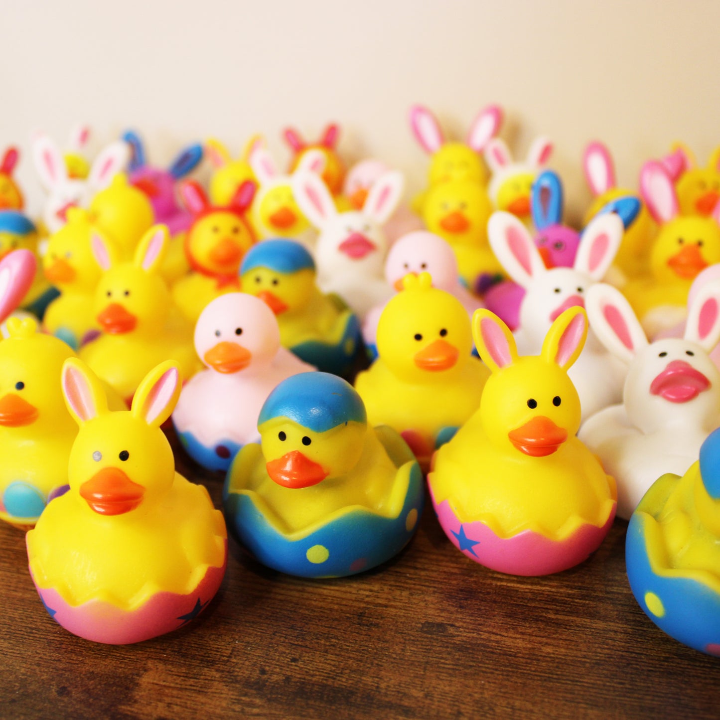 Mini Tote of 9 Easter Ducks
