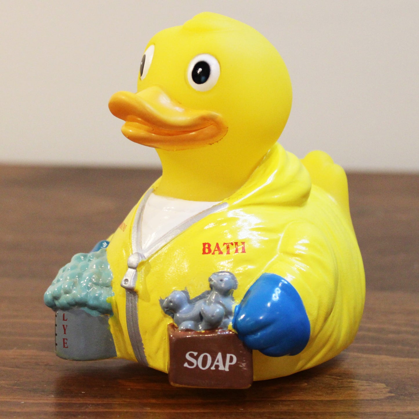 "Breaking Bath" Rubber Duck - Limited Edition by CelebriDucks