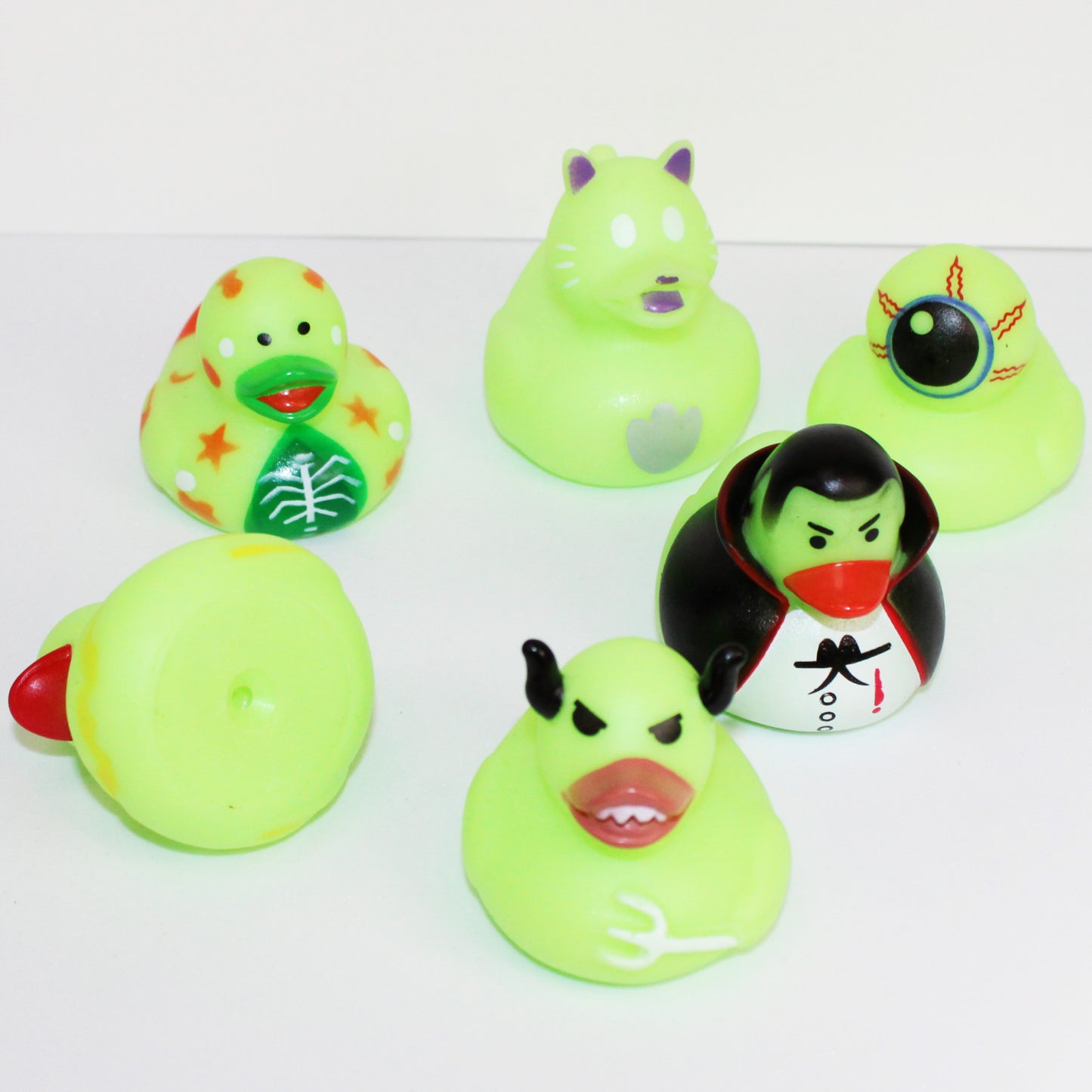 Glow-in-the-Dark Halloween Duck Set