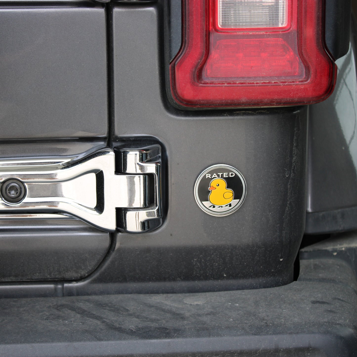 Gift Box for Jeep Owners: Duck Rated Badge